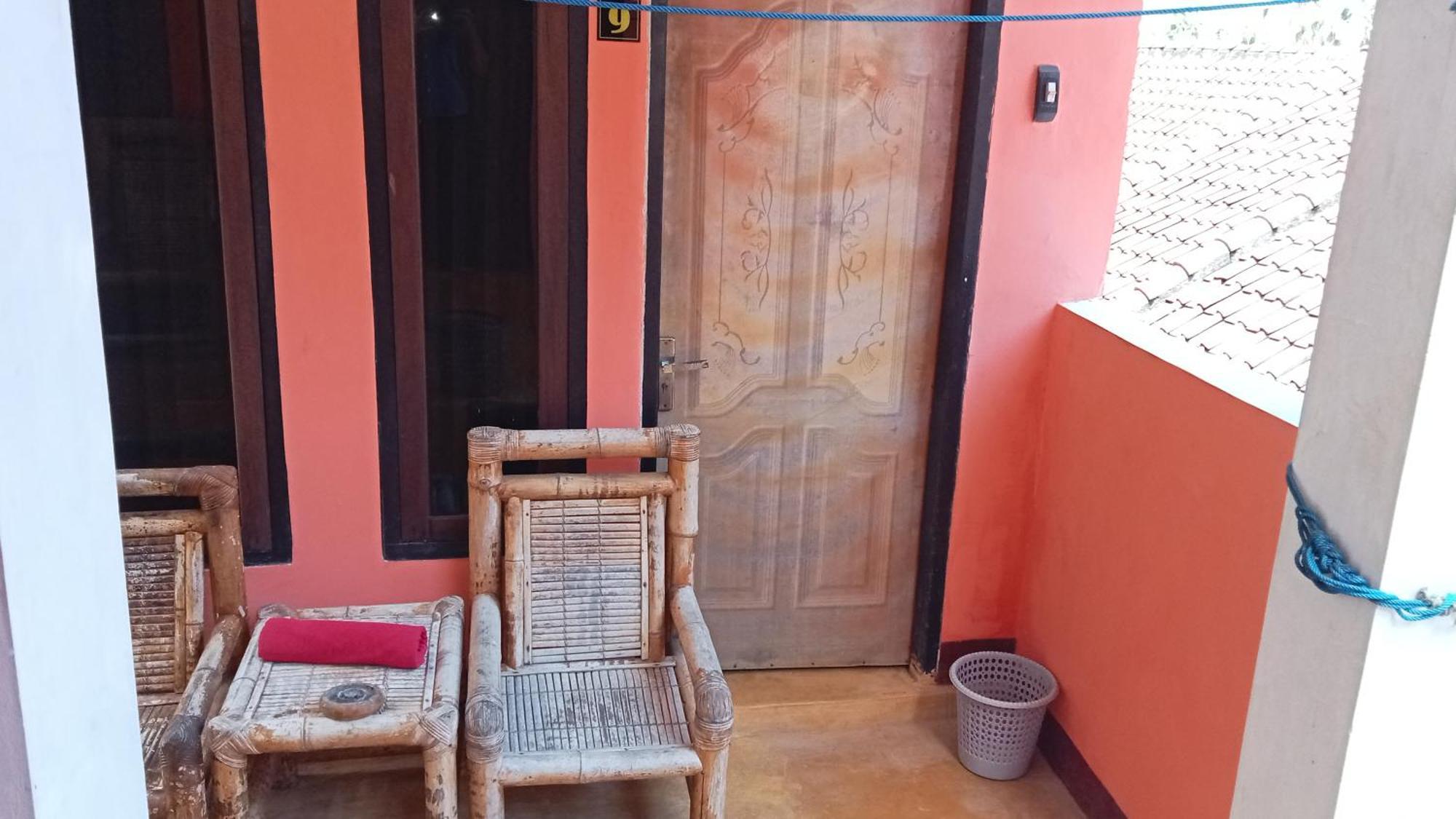 Roy Homestay Kuta Kuta  Eksteriør billede