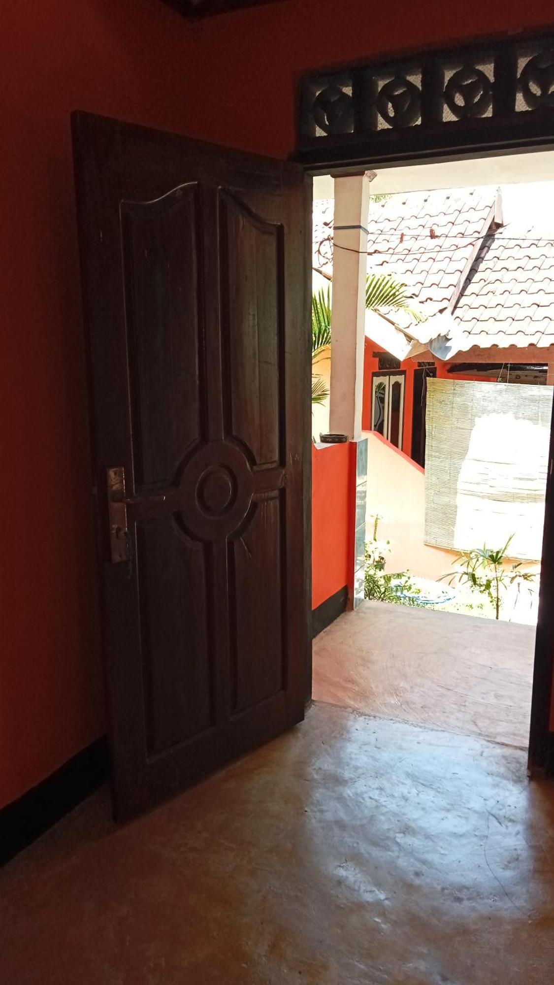 Roy Homestay Kuta Kuta  Eksteriør billede